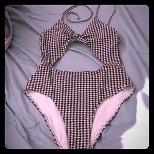 Bathing suit